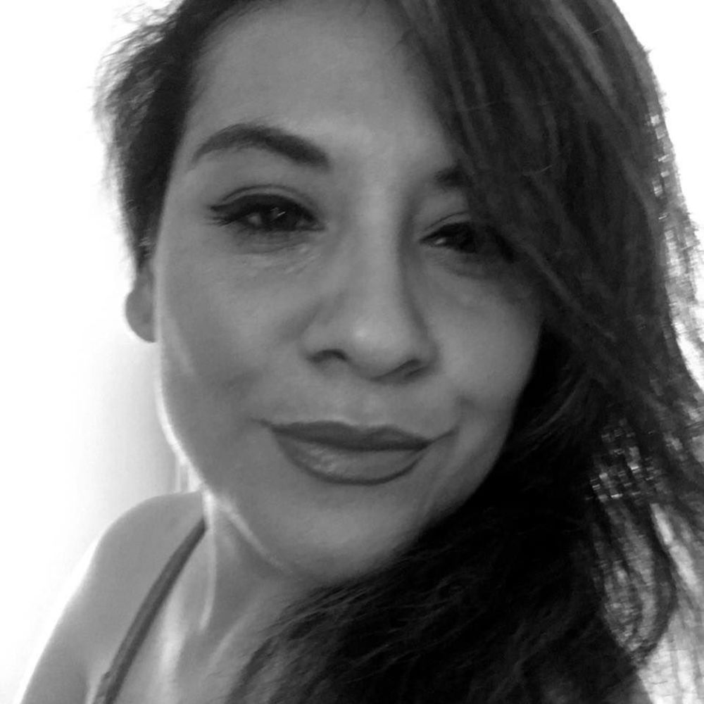 Meet your Posher, Monica